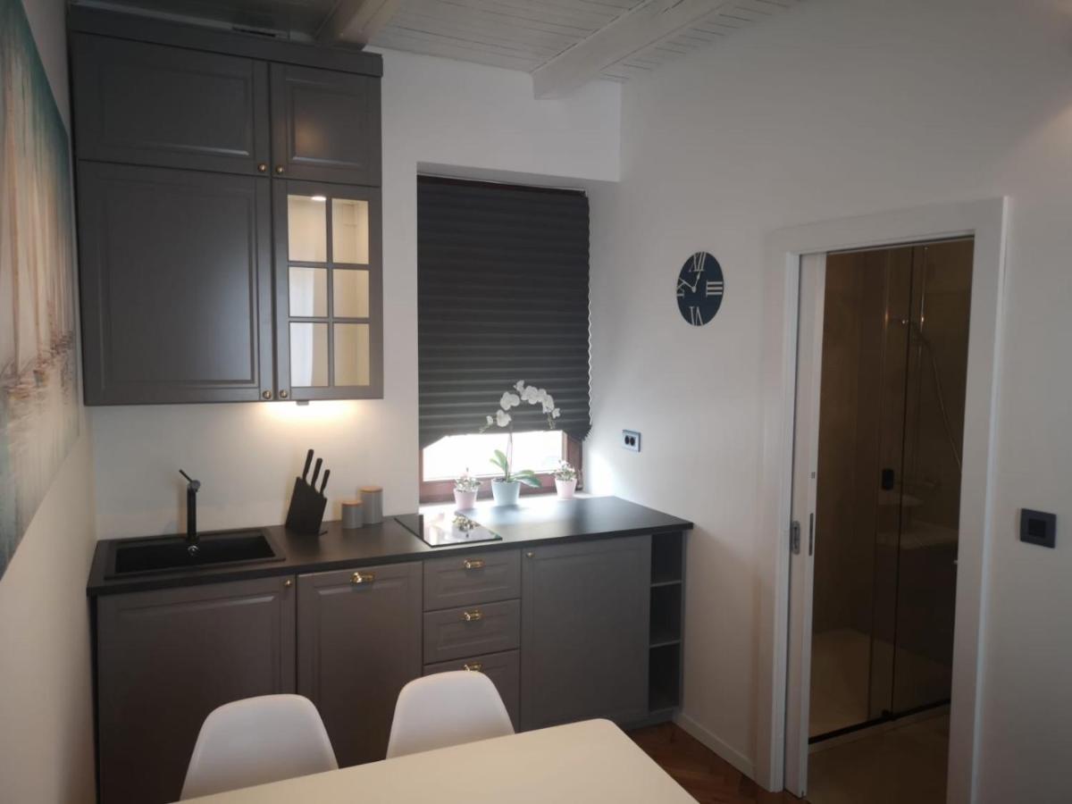 Croatica Apartments Цриквеница Экстерьер фото
