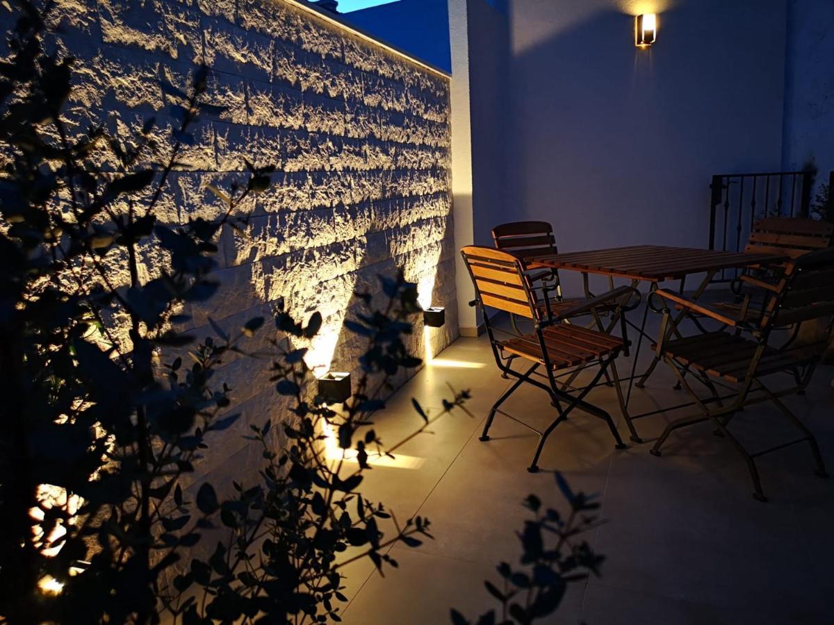 Croatica Apartments Цриквеница Экстерьер фото
